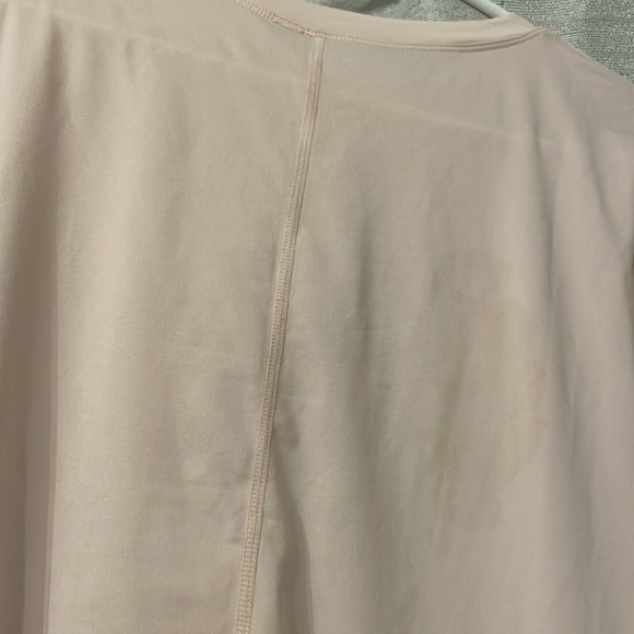 Fabletics light pink Phoenix lite s/s top size XL $60 NWT - Picture 6 of 8